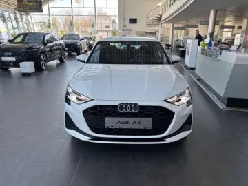Audi A3 Limuzina 35 TFSI 150cp Stronic Mild Hybrid 2026