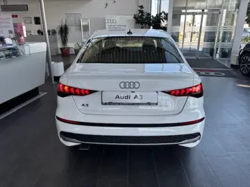Audi A3 Limuzina 35 TFSI 150cp Stronic Mild Hybrid 2026