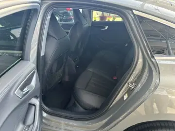 Audi A5 Limuzina 35 TFSI 150cp Stronic