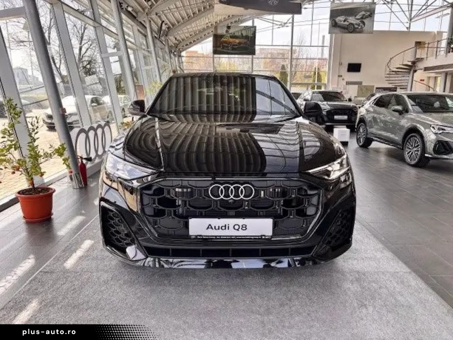 Audi Q8 PI 55 TFSI e quattro 290 kW   394 CP Plug in Hybrid