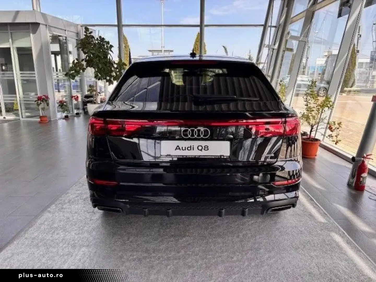 Audi Q8 PI 55 TFSI e quattro 290 kW   394 CP Plug in Hybrid