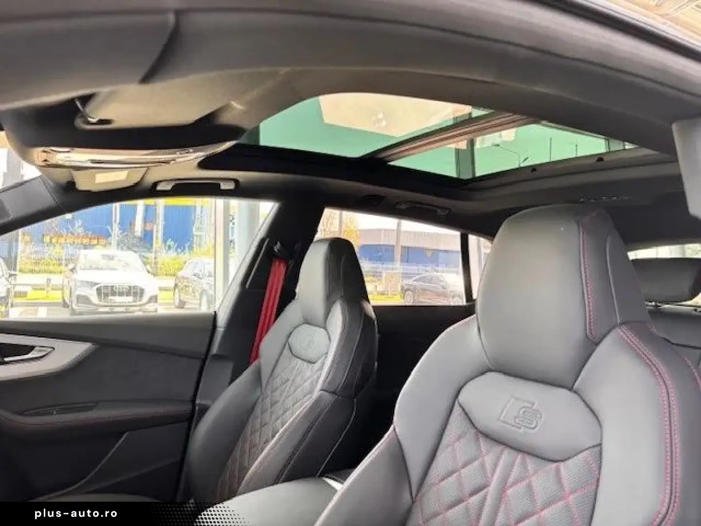 Audi Q8 PI 55 TFSI e quattro 290 kW   394 CP Plug in Hybrid