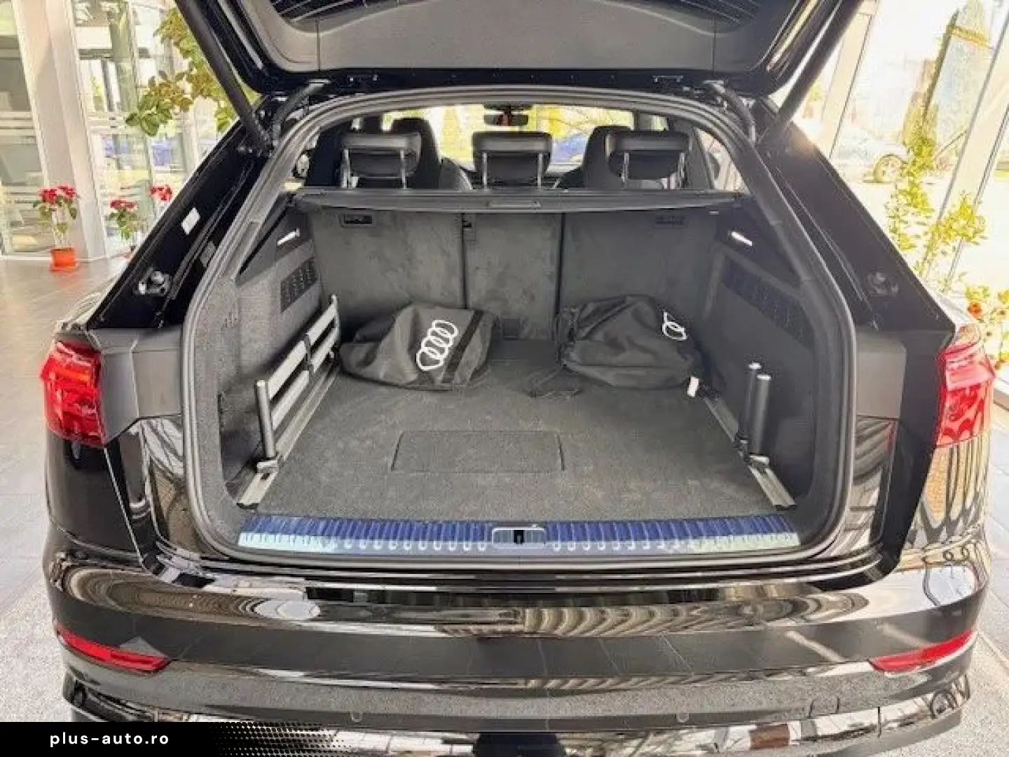 Audi Q8 PI 55 TFSI e quattro 290 kW   394 CP Plug in Hybrid