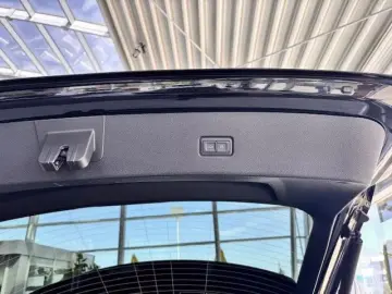 Audi Q8 PI 55 TFSI e quattro 290 kW   394 CP Plug in Hybrid