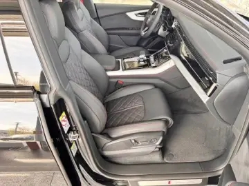 Audi Q8 PI 55 TFSI e quattro 290 kW   394 CP Plug in Hybrid
