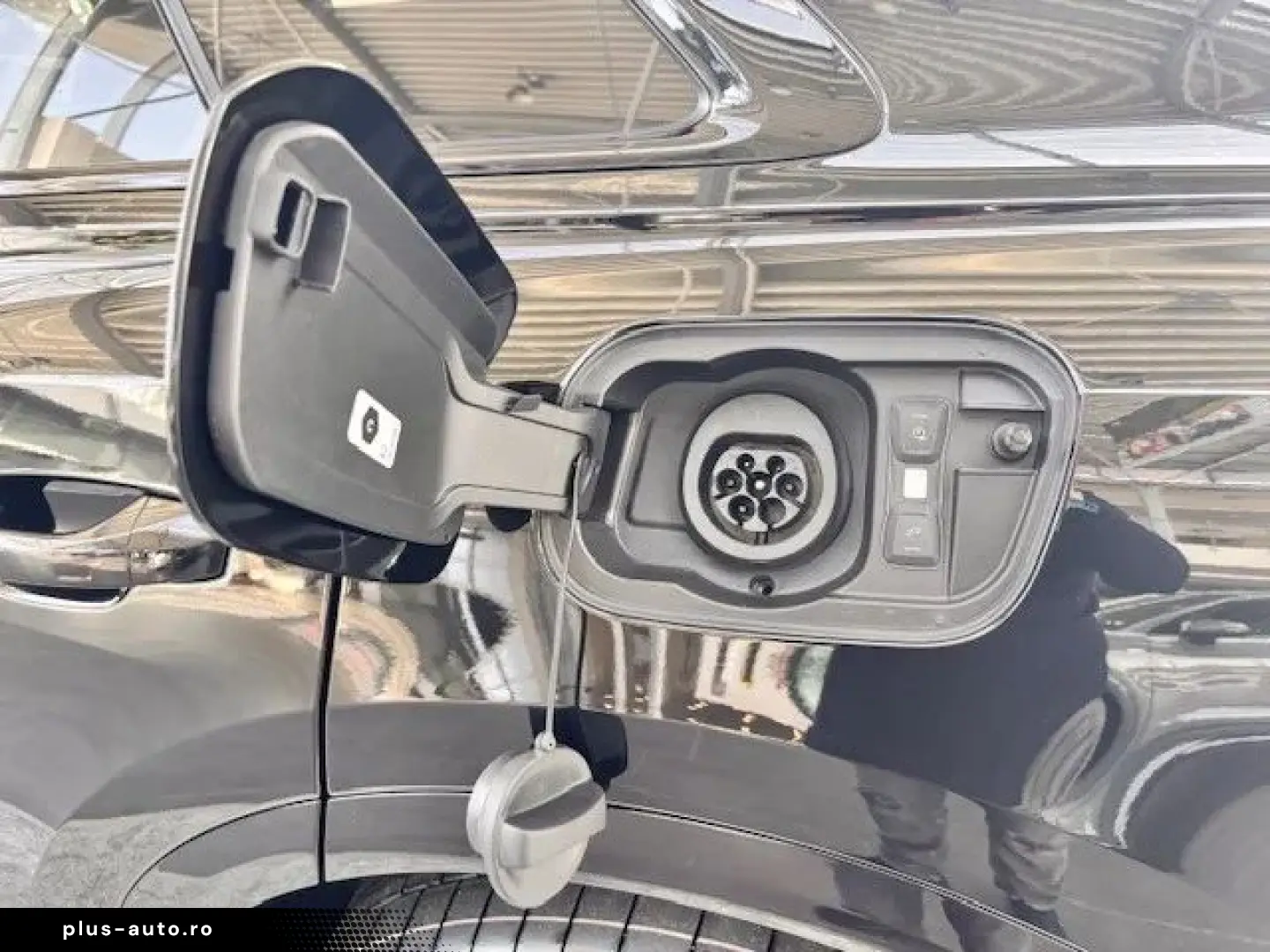Audi Q8 PI 55 TFSI e quattro 290 kW   394 CP Plug in Hybrid