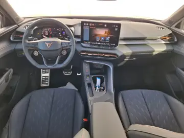 Cupra Terramar 1.5 e-TSI DSG7 MHEV 150CP – 2025  disponibil