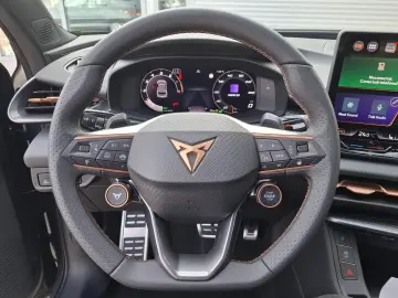 Cupra Terramar 1.5 e-TSI DSG7 MHEV 150CP – 2025  disponibil