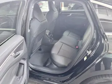 Noul Audi A6 Limuzina 40 TDI quattro 204cp Stronic Mild Hybr