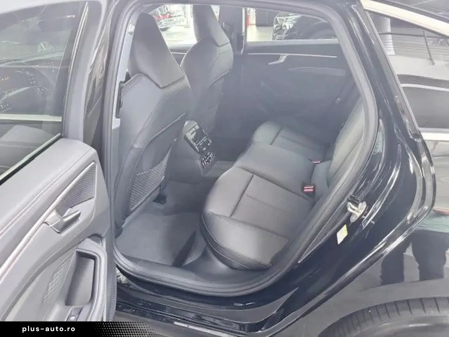 Noul Audi A6 Limuzina 40 TDI quattro 204cp Stronic Mild Hybr