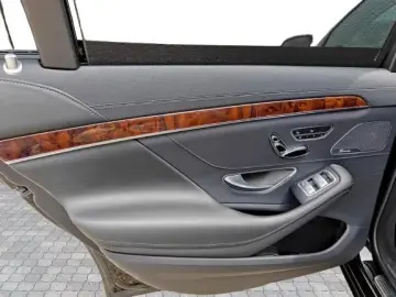 Mercedes-Benz S400 Hybrid