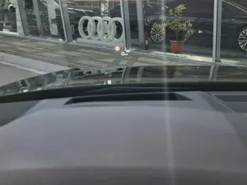 Audi A6 3.0 TDI   245 Cp