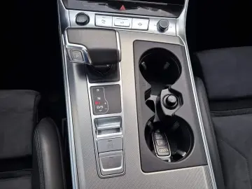 Audi A6 3.0 TDI   245 Cp