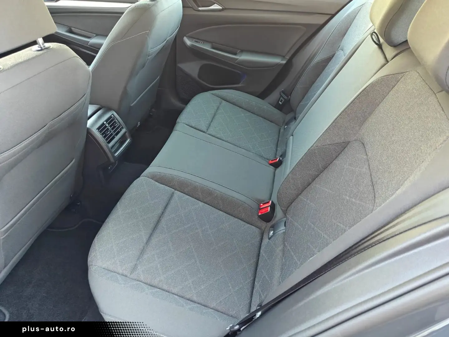 Volkswagen Golf 1.0 Life 110CP eTSI D7F