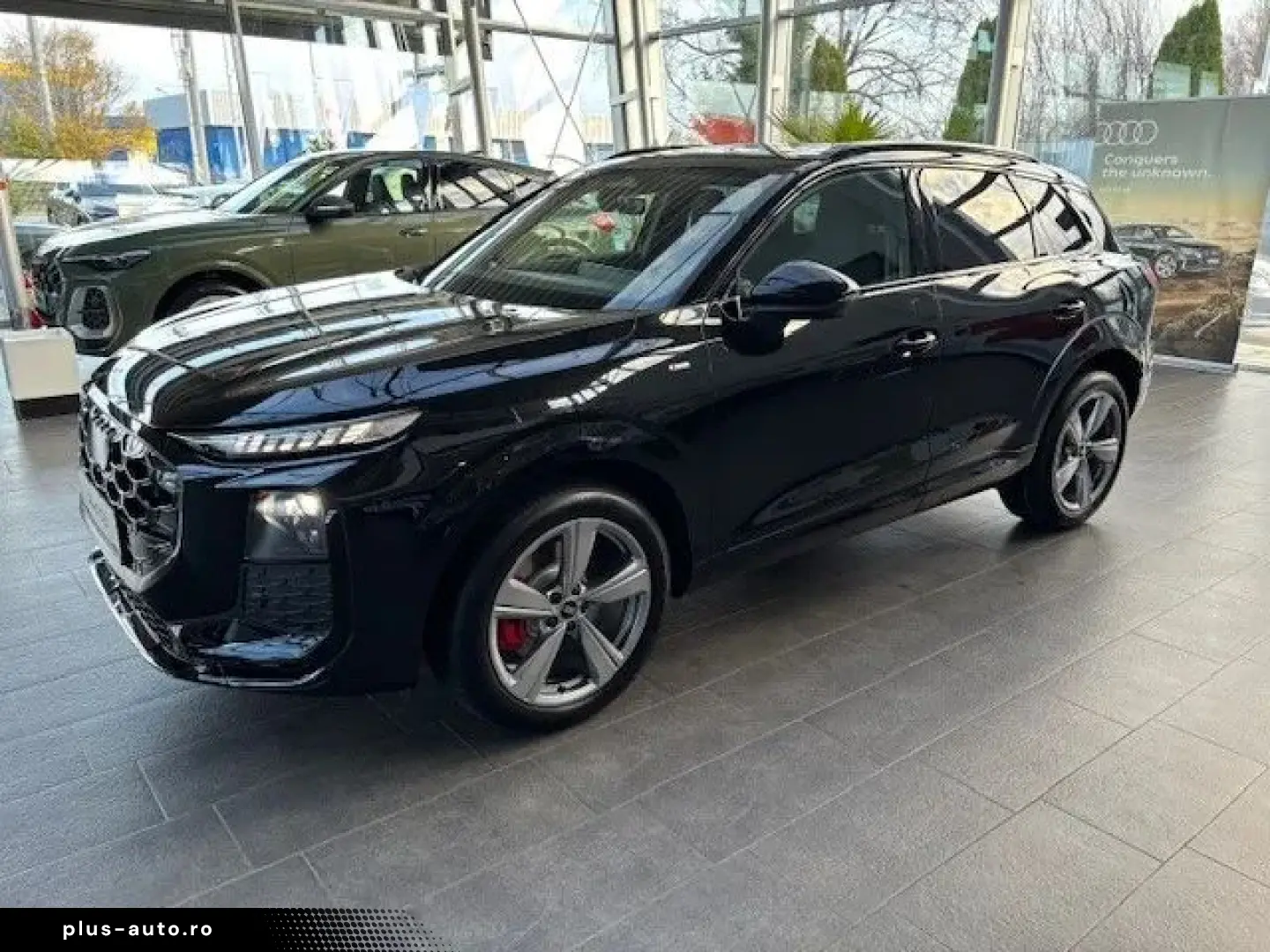 Noul Audi Q3 S Line 40 TFSI quattro 204cp Stronic