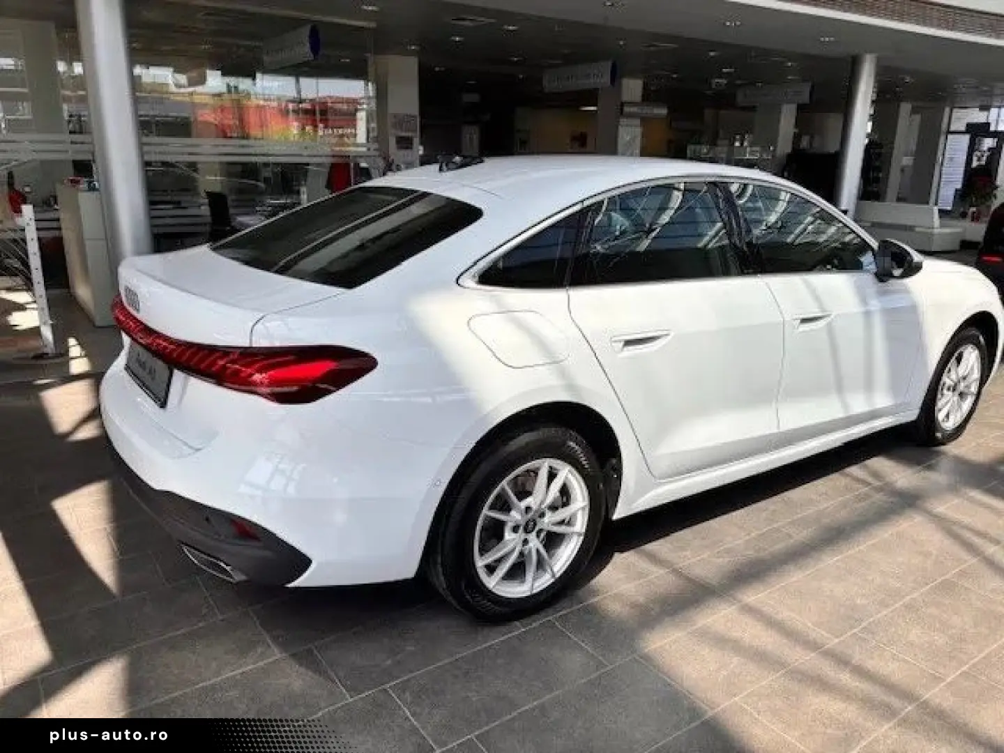 Noul Audi A5 Limuzina 35 TFSI 150cp Stronic