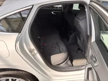 Noul Audi A5 Limuzina 35 TFSI 150cp Stronic