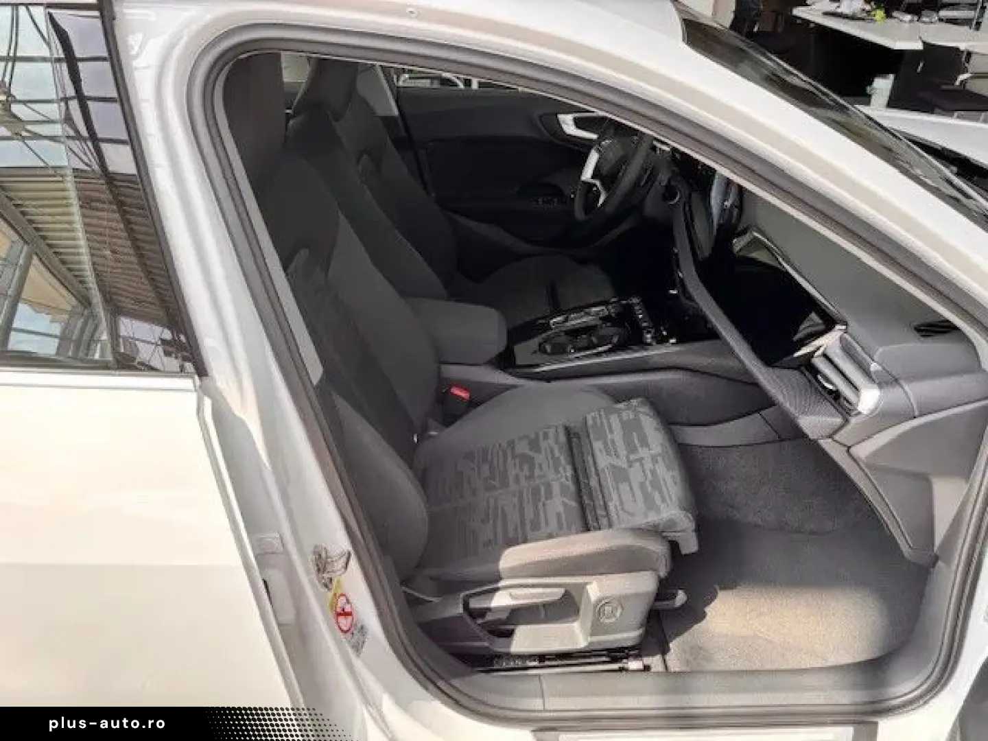 Noul Audi A5 Limuzina 35 TFSI 150cp Stronic