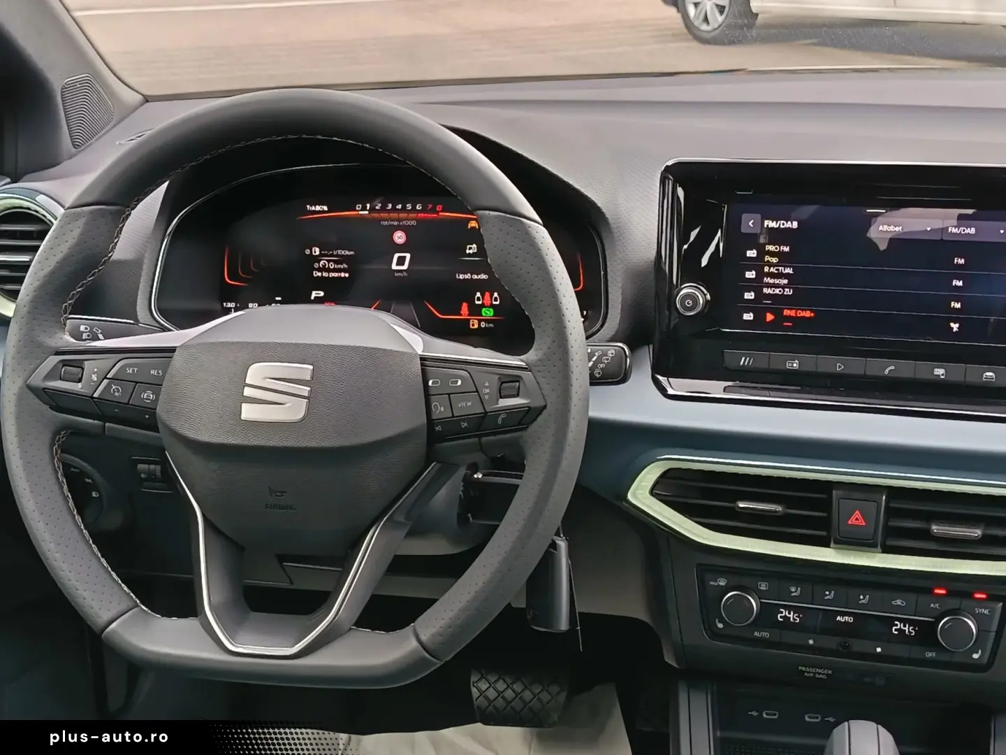 Seat Arona