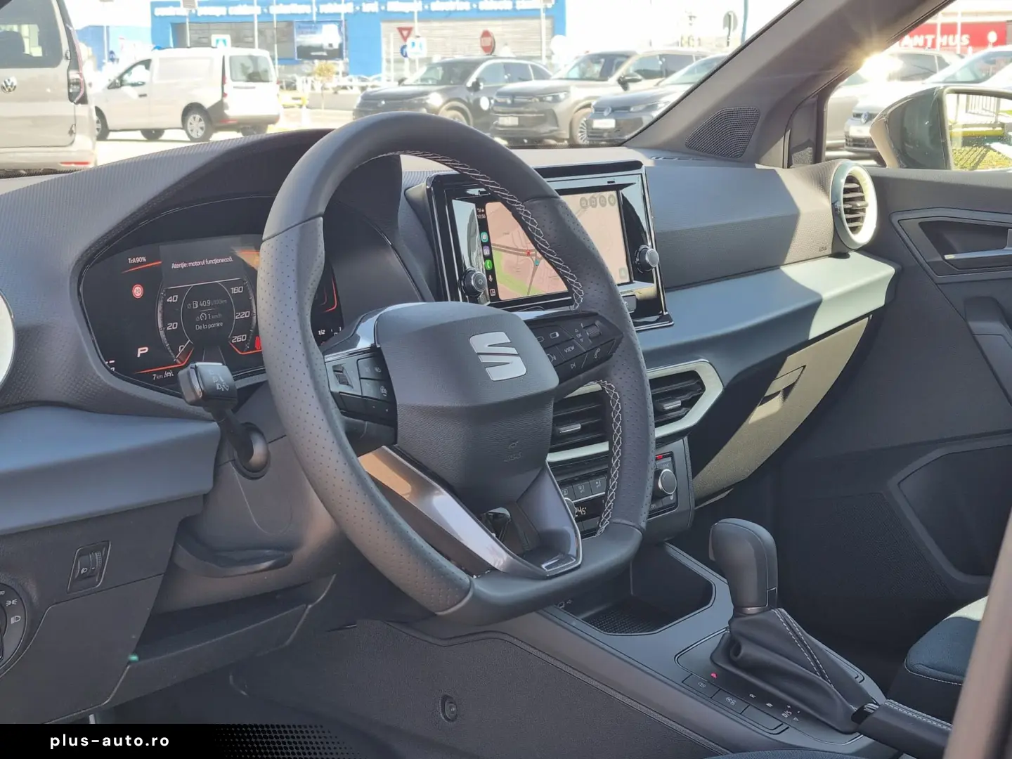 Seat Arona