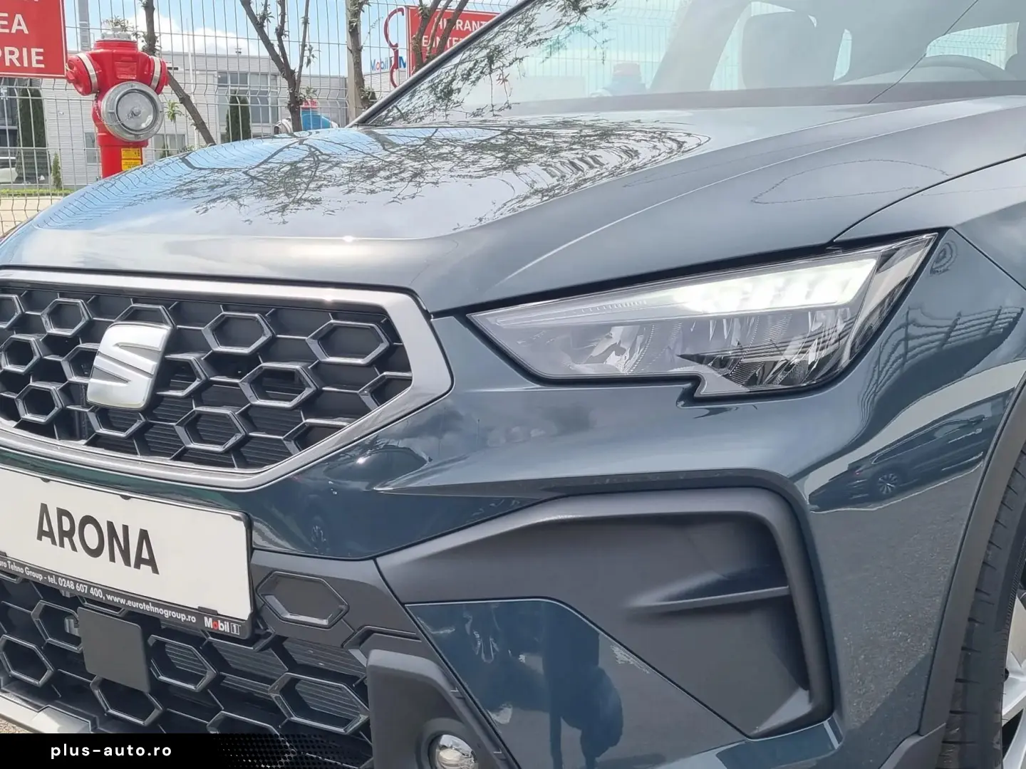 Seat Arona