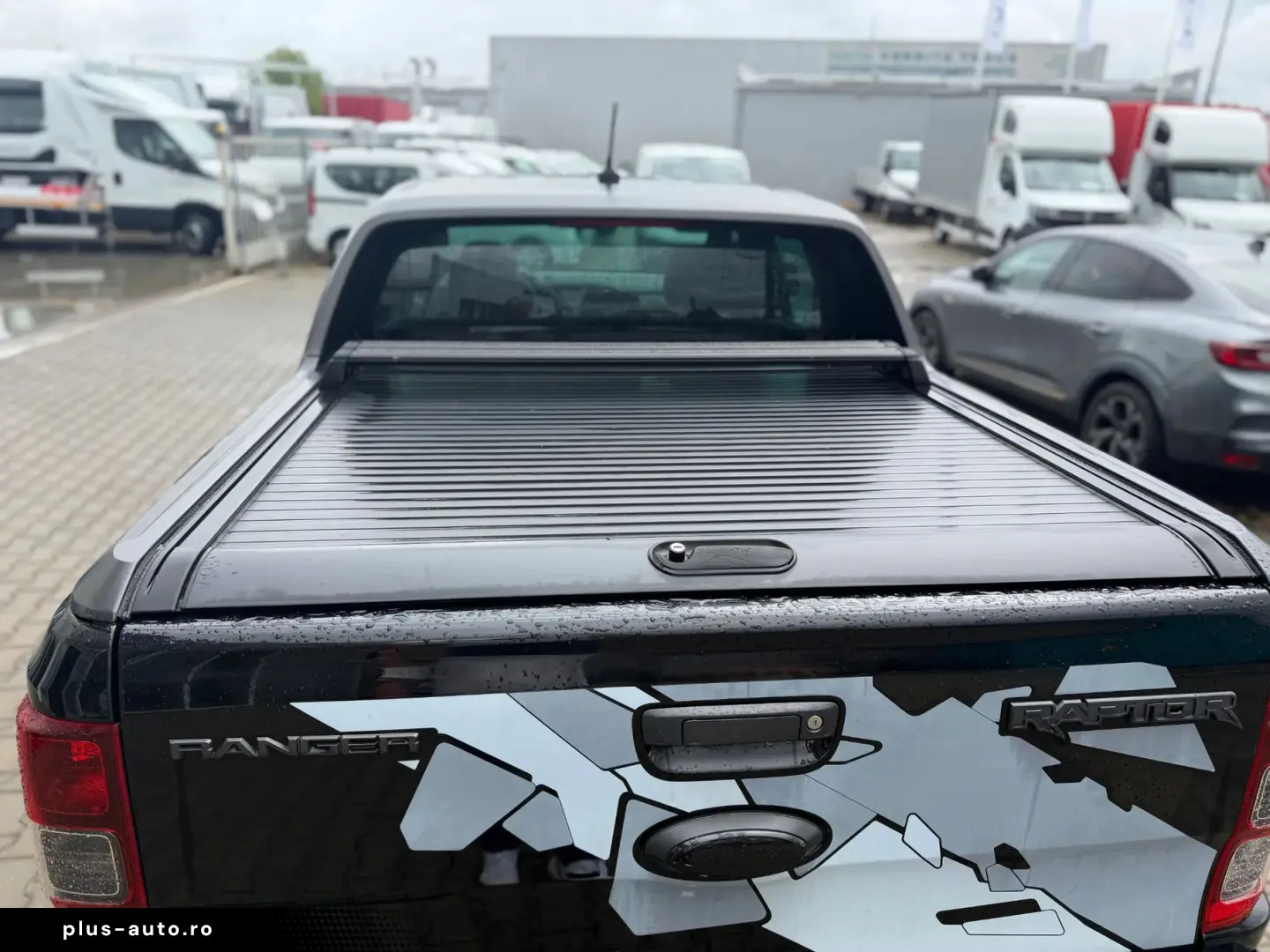 Ford Ranger 2.0 EcoBlue 213 CP 4x4 Cabina Dubla Raptor Aut.