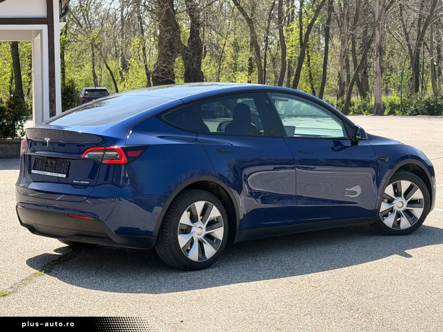 Tesla T-Model-Y