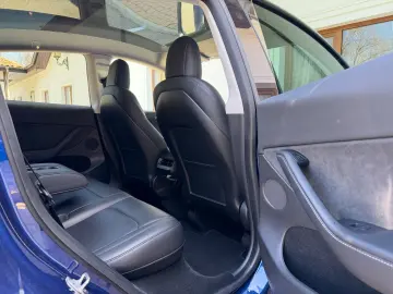 Tesla T-Model-Y