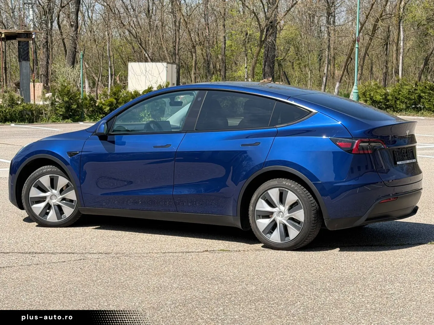 Tesla T-Model-Y