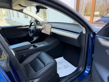 Tesla T-Model-Y