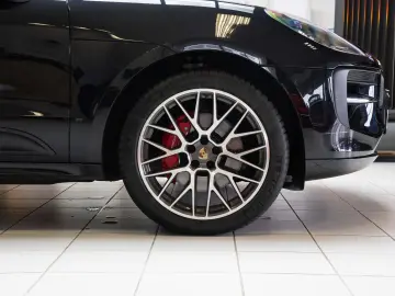 Porsche Macan GTS  LED  Pano  Bose  Chrono