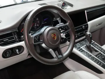 Porsche Macan GTS  LED  Pano  Bose  Chrono