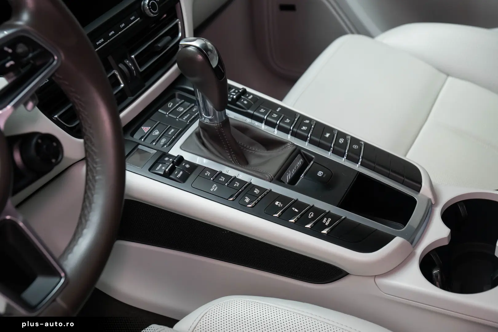 Porsche Macan GTS  LED  Pano  Bose  Chrono