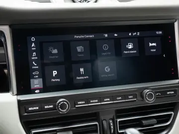 Porsche Macan GTS  LED  Pano  Bose  Chrono