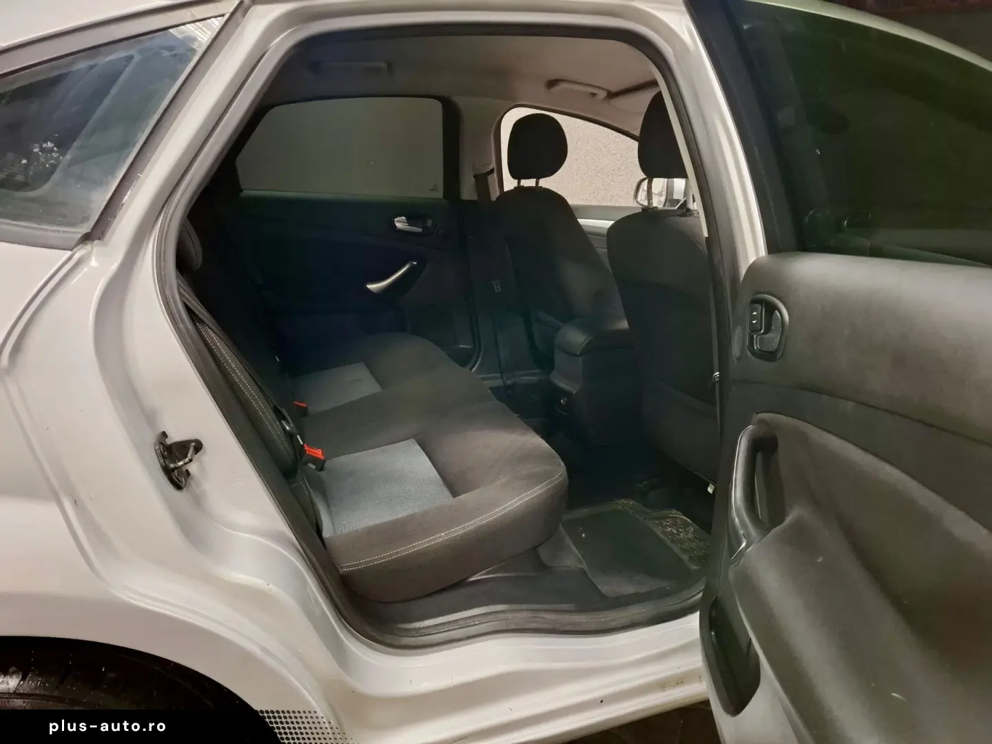 Ford Mondeo 2010 Ghia GARANTIE •Rate Fixe-Avans O%