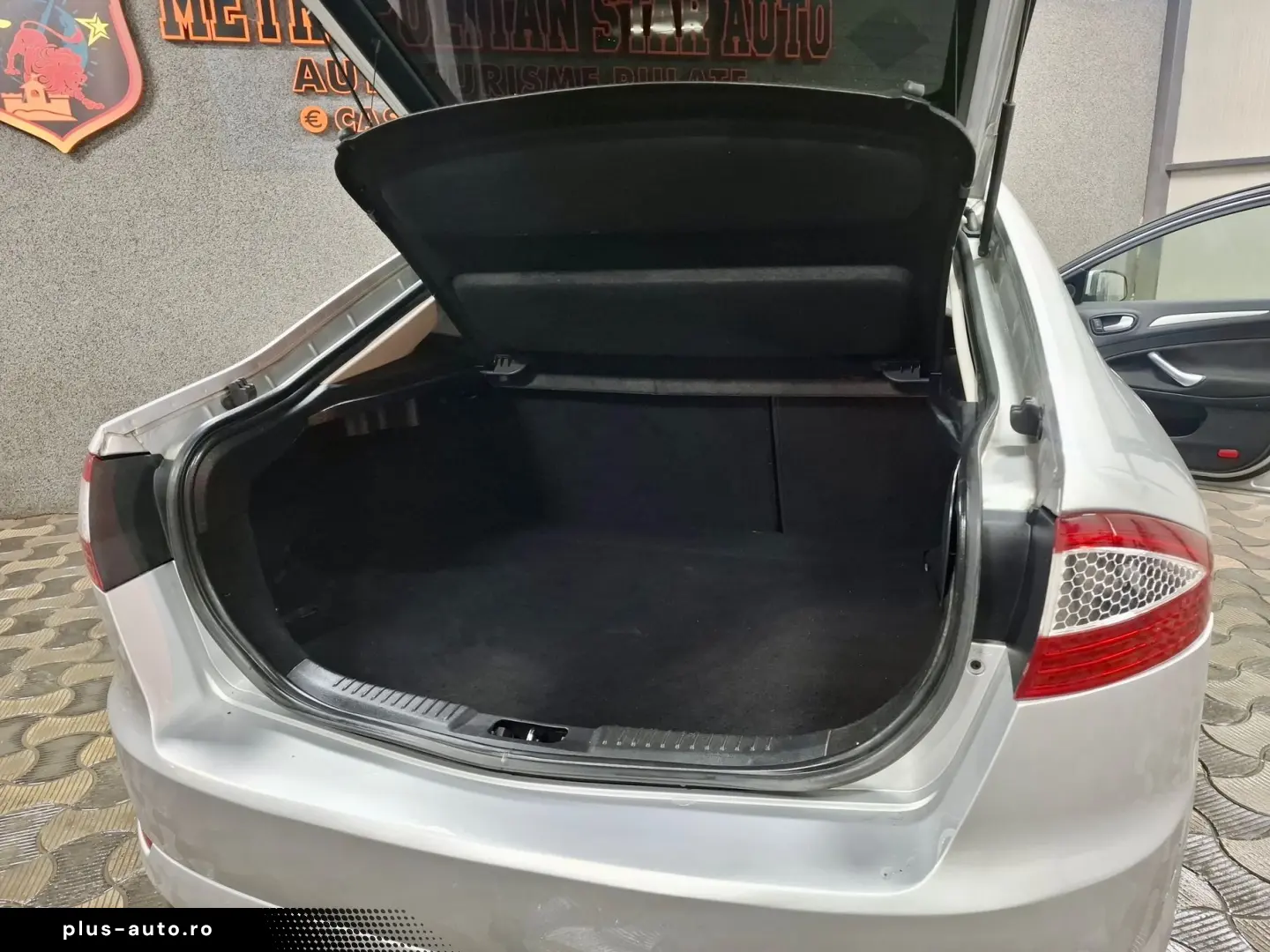 Ford Mondeo 2010 Ghia GARANTIE •Rate Fixe-Avans O%