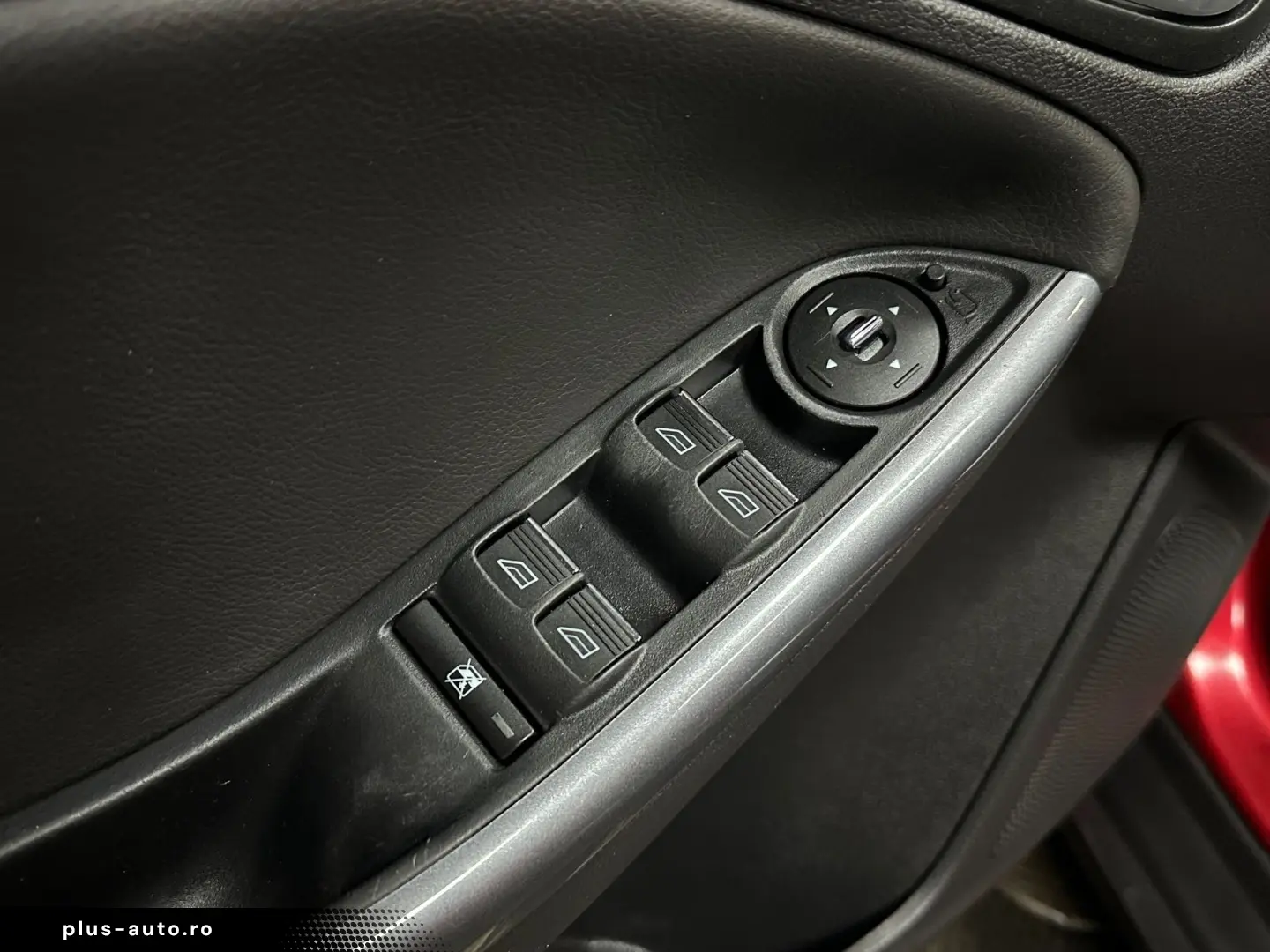 Ford Focus Titanium 2012 GARANTIE •Rate Fixe-Avans O%