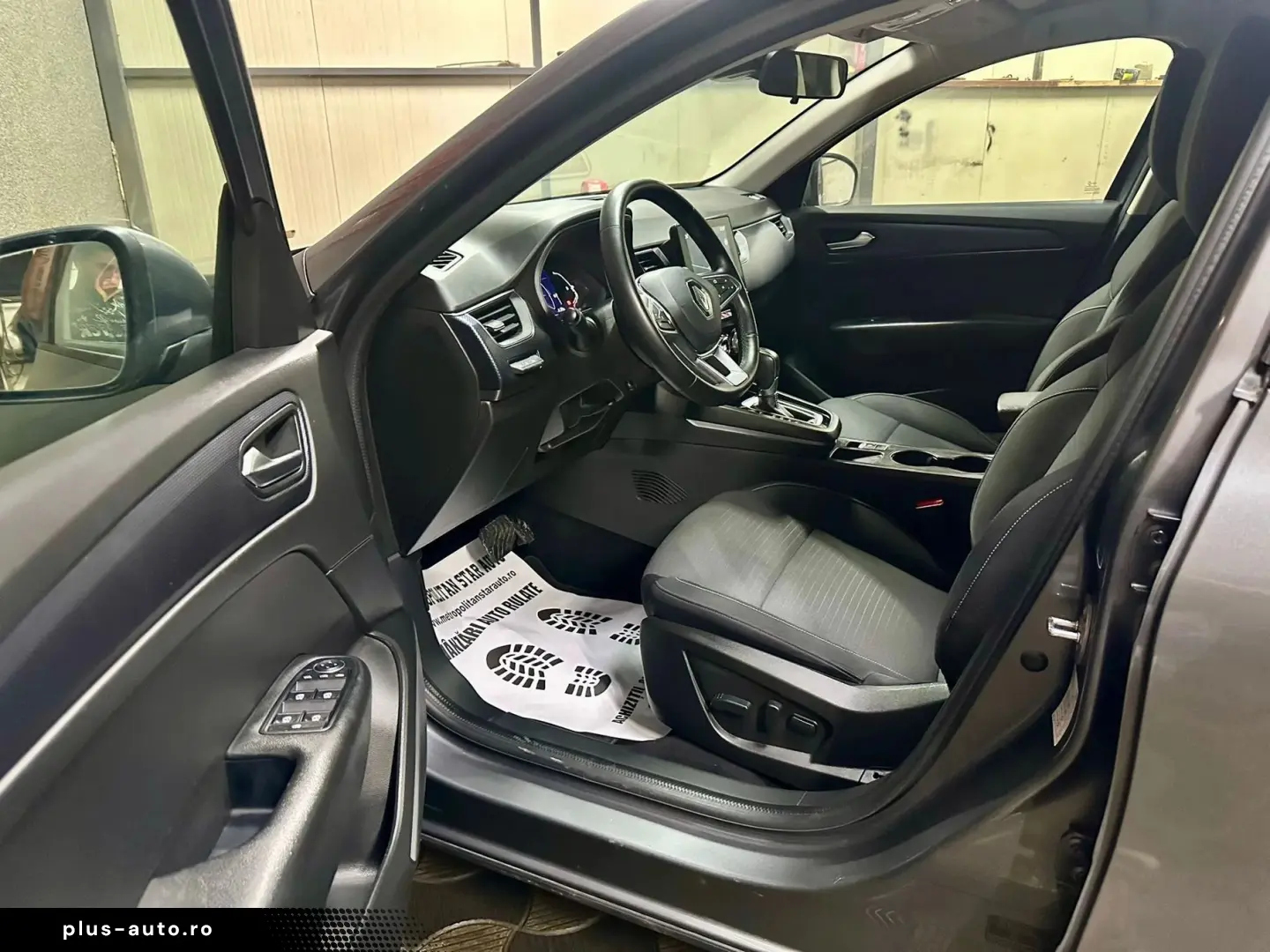 Renault Arkana E-Tech 2022 •Benzina Hybrid• LaneAssist Distr