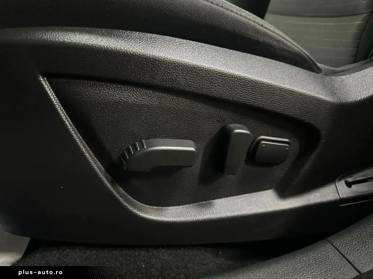 Renault Arkana E-Tech 2022 •Benzina Hybrid• LaneAssist Distr