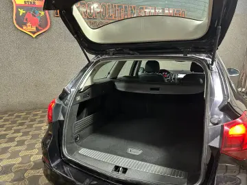 Opel Astra 2011 E5 •Volan Scaune încalzite• Navigatie