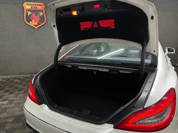 Mercedes-Benz CLS250 •Alb Perlat•