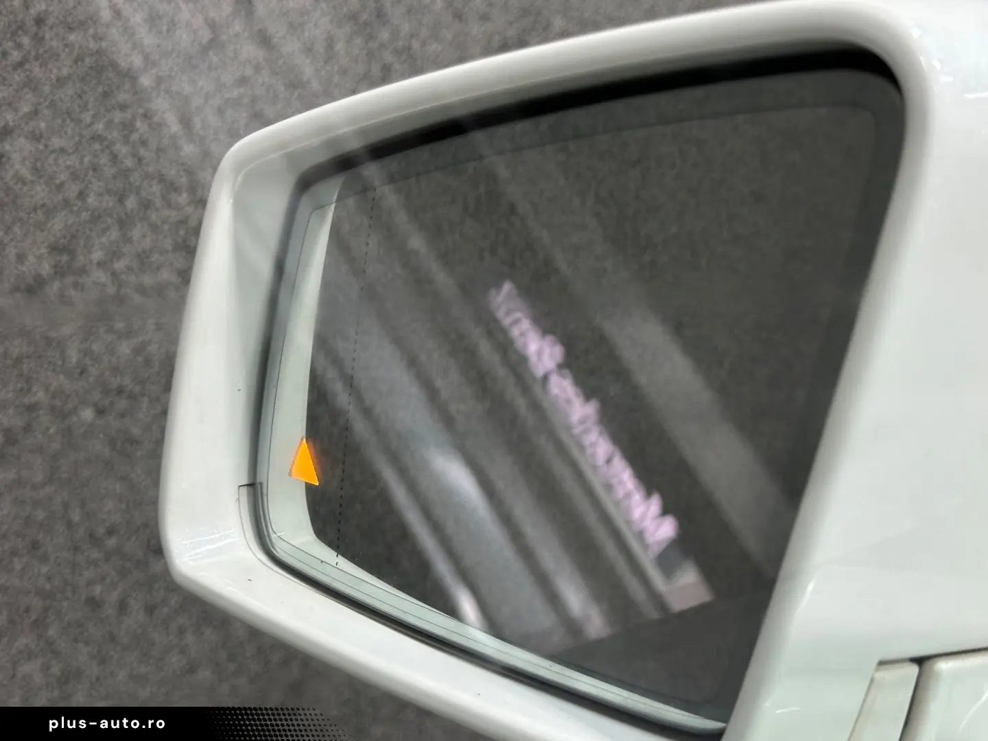 Mercedes-Benz CLS250 •Alb Perlat•