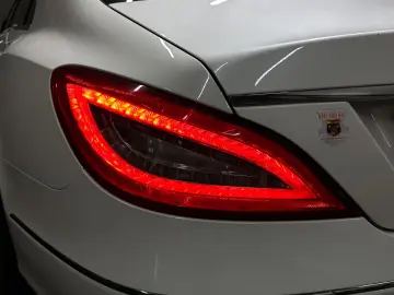 Mercedes-Benz CLS250 •Alb Perlat•