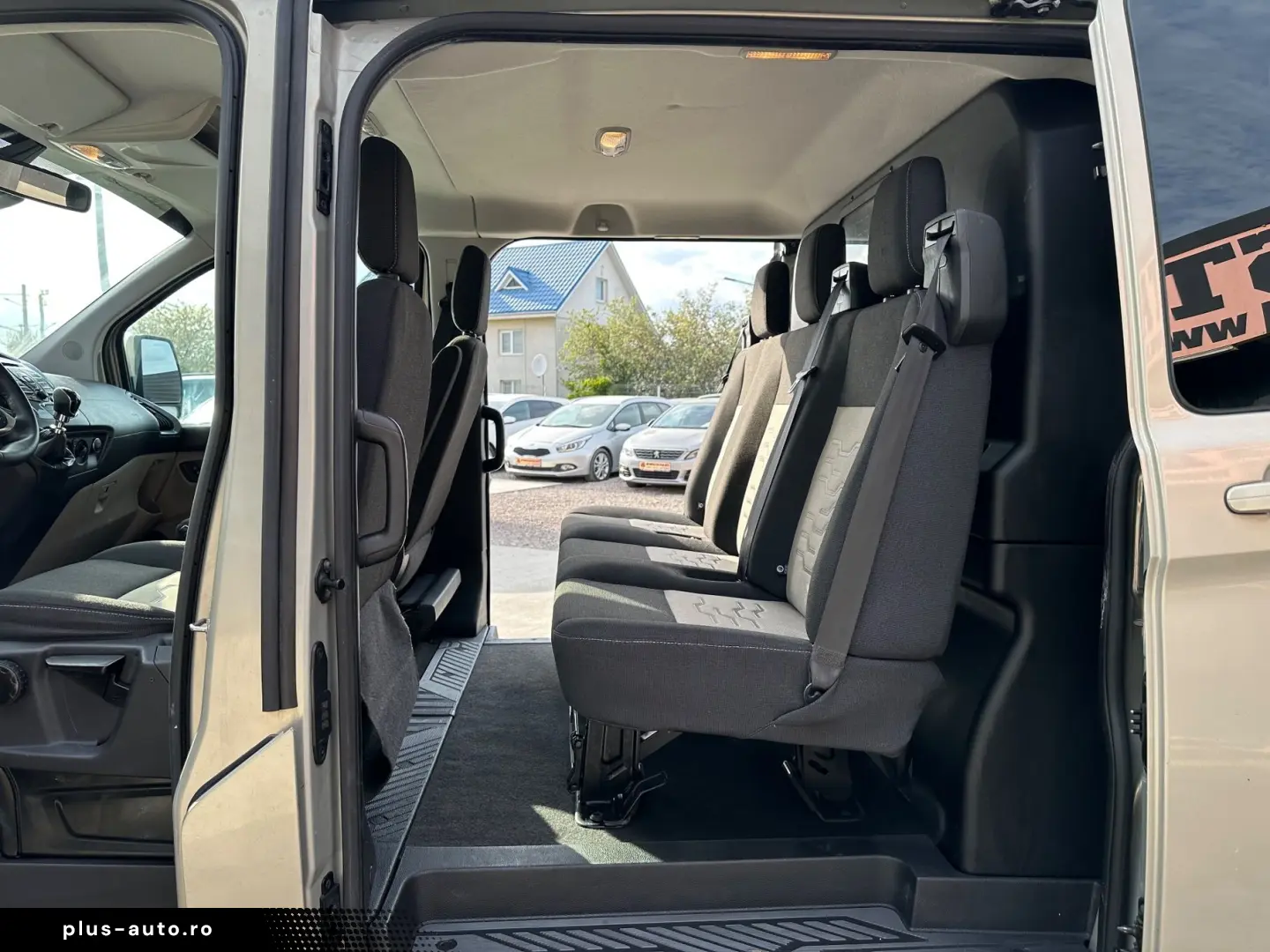 Ford Transit-Custom-