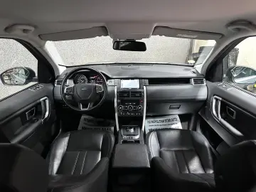 Land-Rover Discovery-Sport