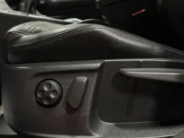 Volkswagen Passat-Cc