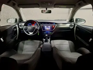 Toyota Auris 2013 E5 Garantie