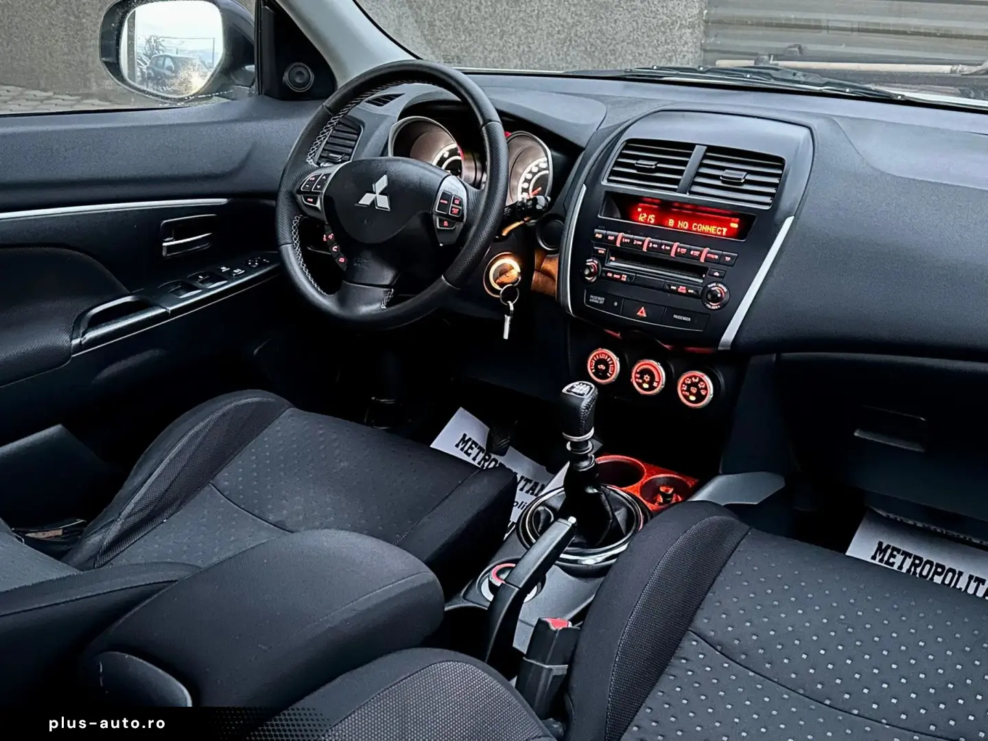 Mitsubishi ASX 2011  4x4 decuplabi  Plafon panoramic