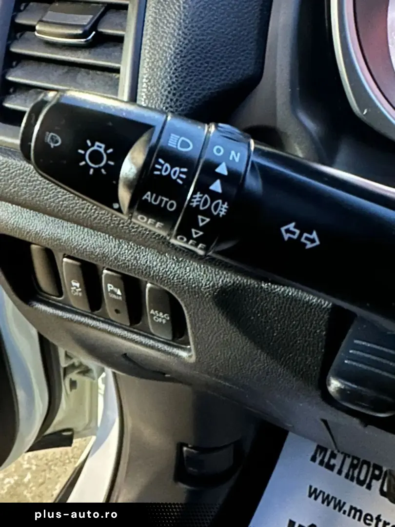 Mitsubishi ASX 2011  4x4 decuplabi  Plafon panoramic