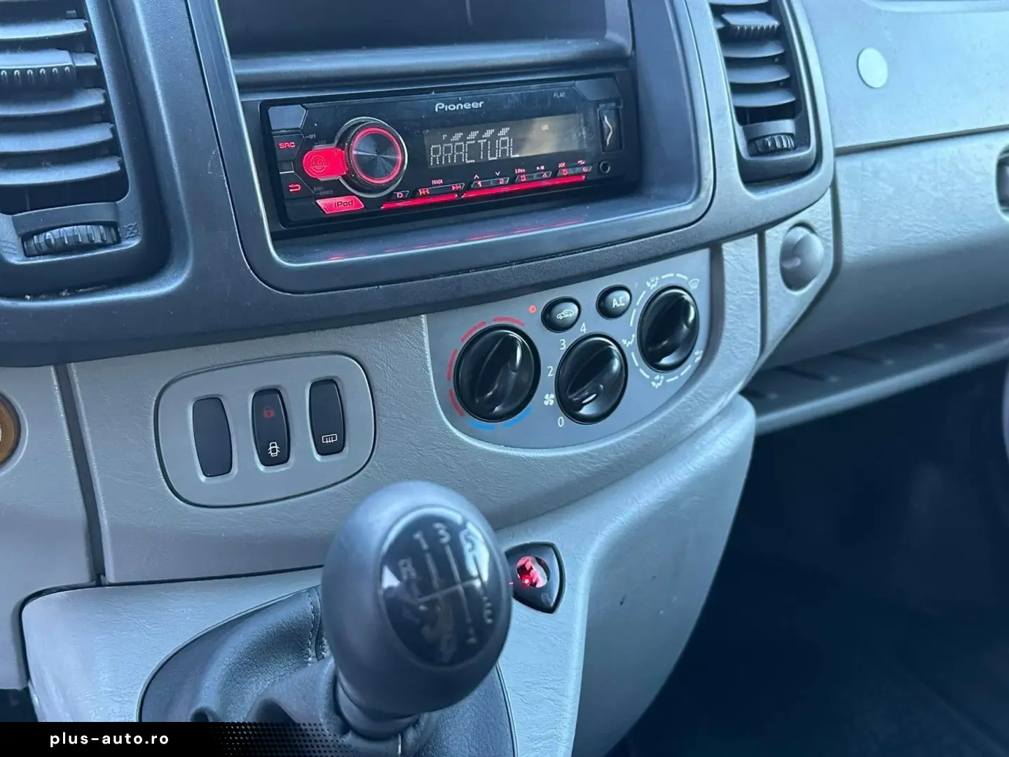 Opel Vivaro 2012 “Model Lung” Roti Vara Iarna GARANTIE